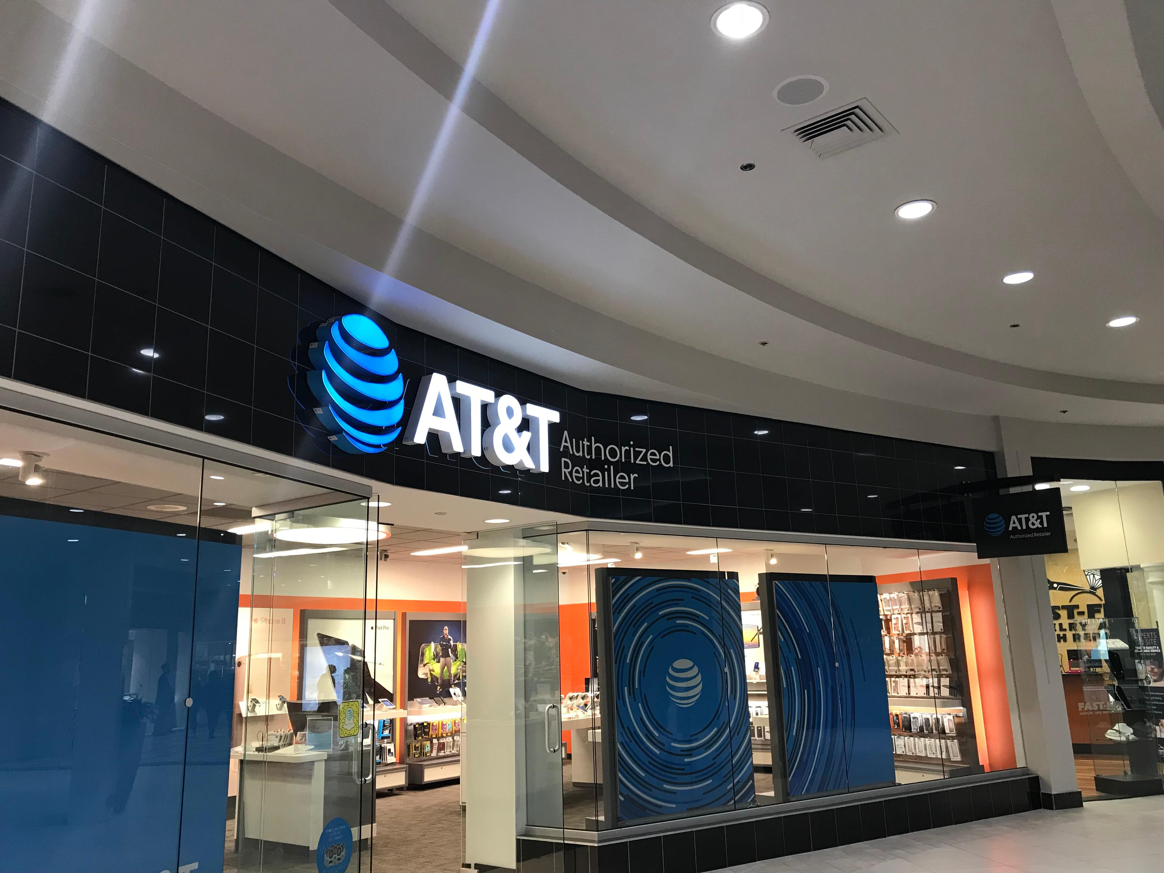 AT&T Store Photo