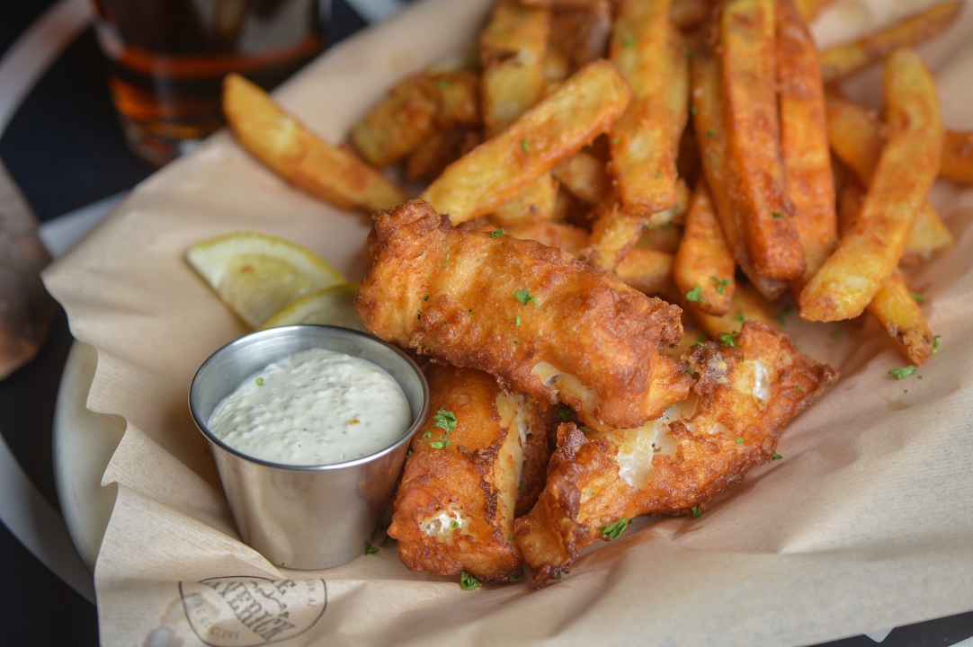 FISH & CHIPS