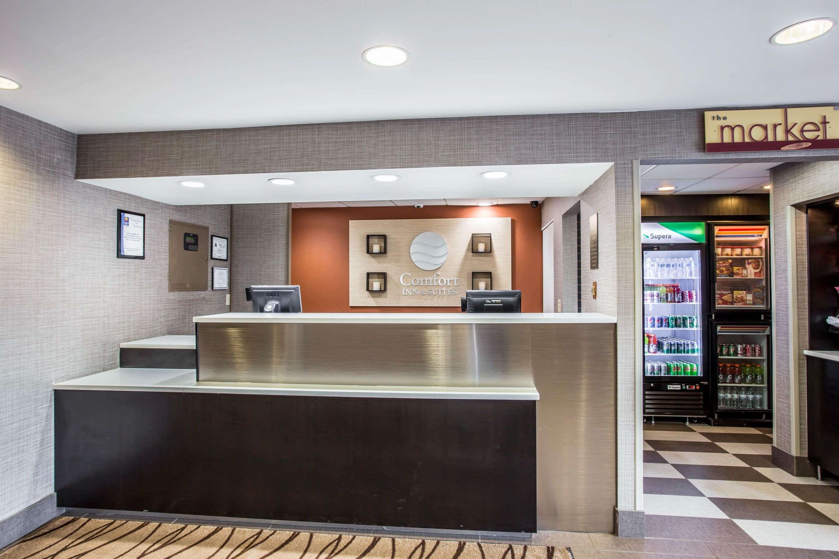 Comfort Inn & Suites Kannapolis - Concord Photo