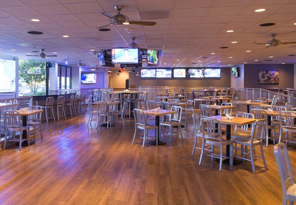 Champions Sports Bar & Restaurant Photo