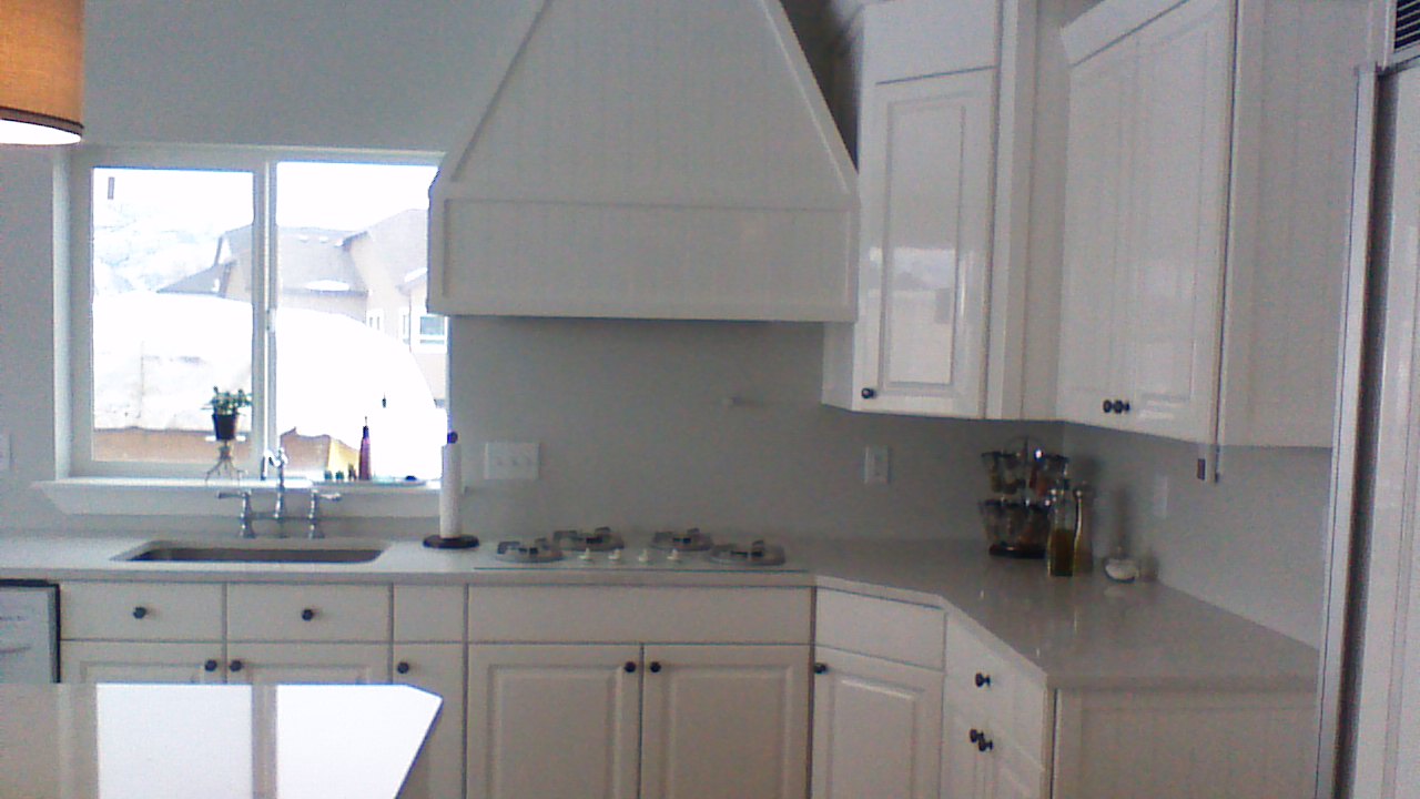 Royal Stone Granite Countertops Logo