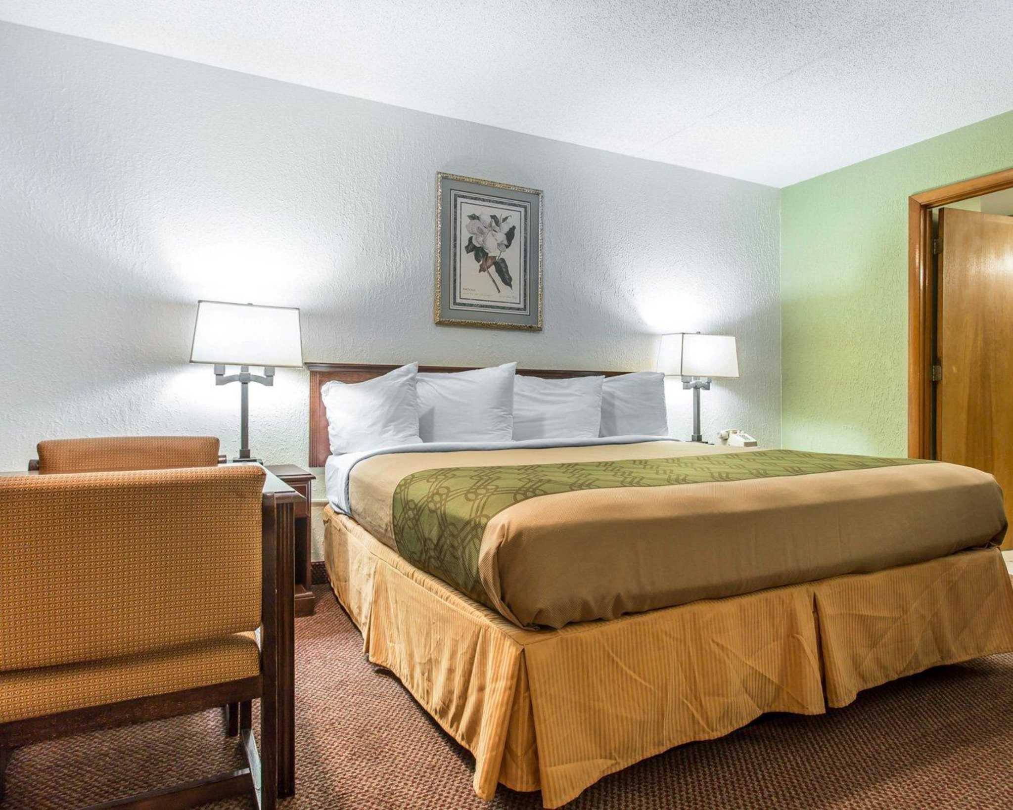 Econo Lodge, 1135 Sumter Hwy, SC MapQuest