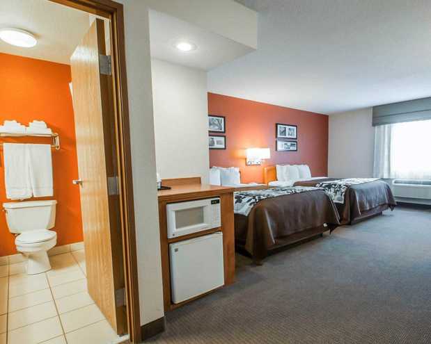 Images Sleep Inn & Suites Lake of the Ozarks