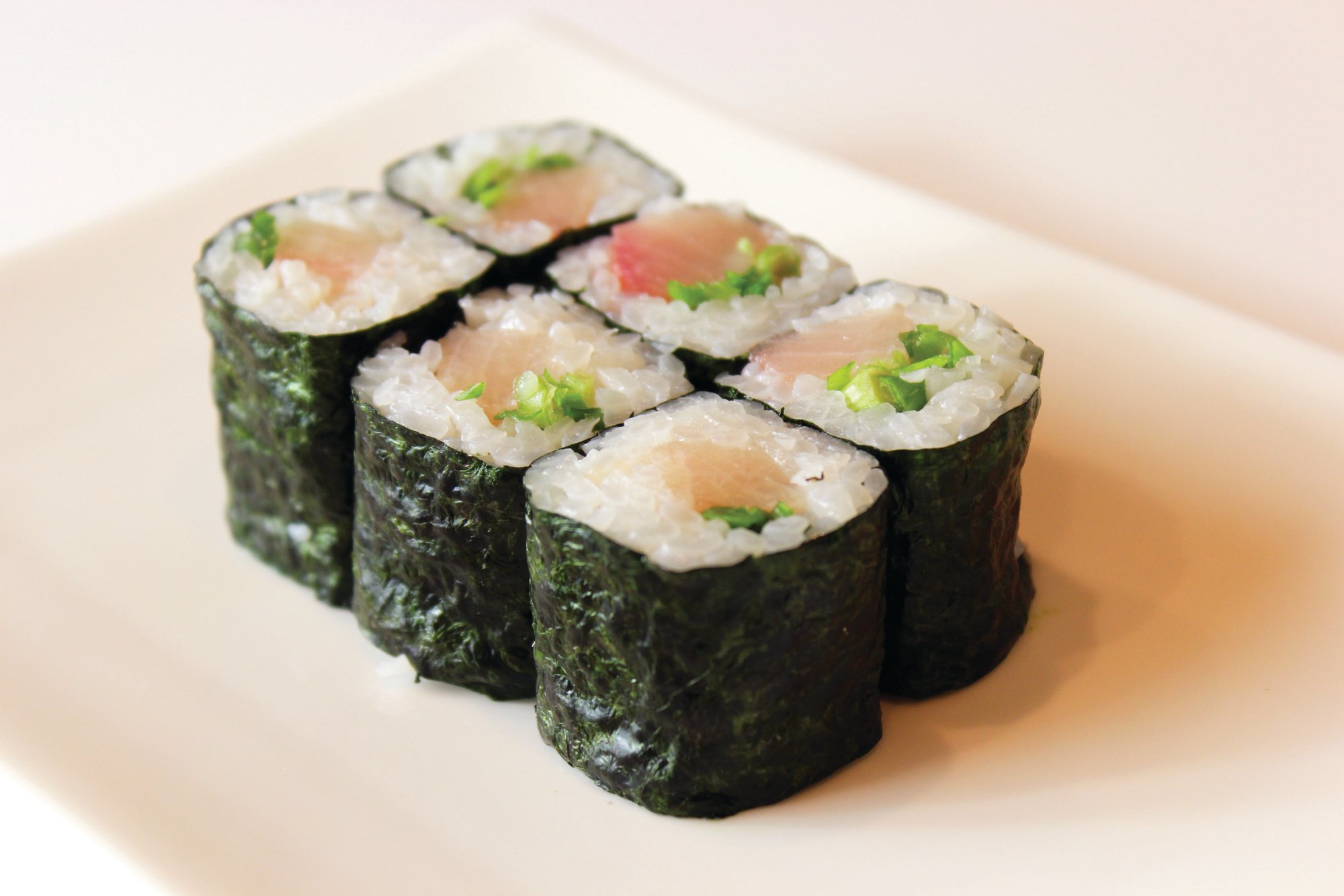 4. Yellowtail & Scallion