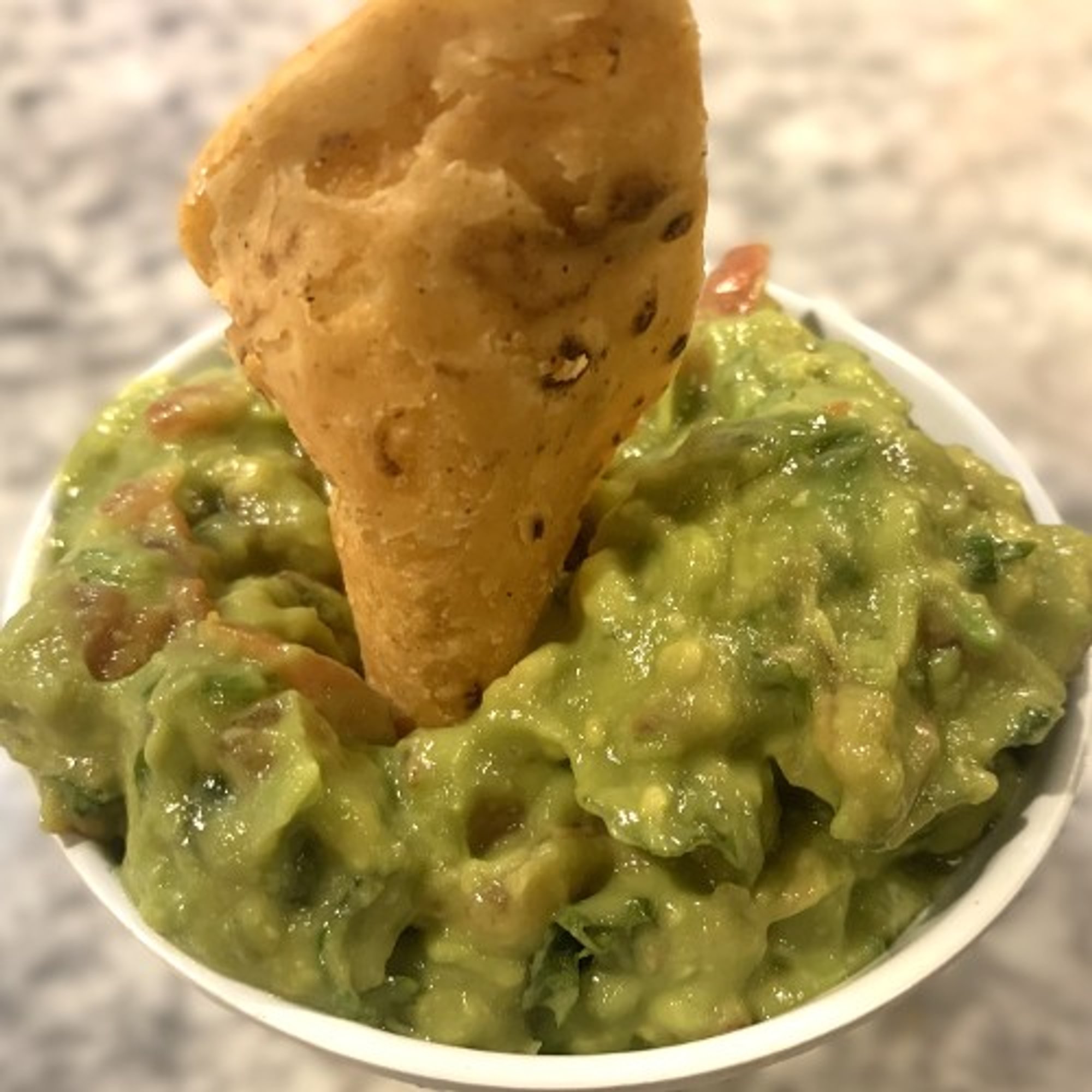 NACHOS WITH GUACAMOLE
