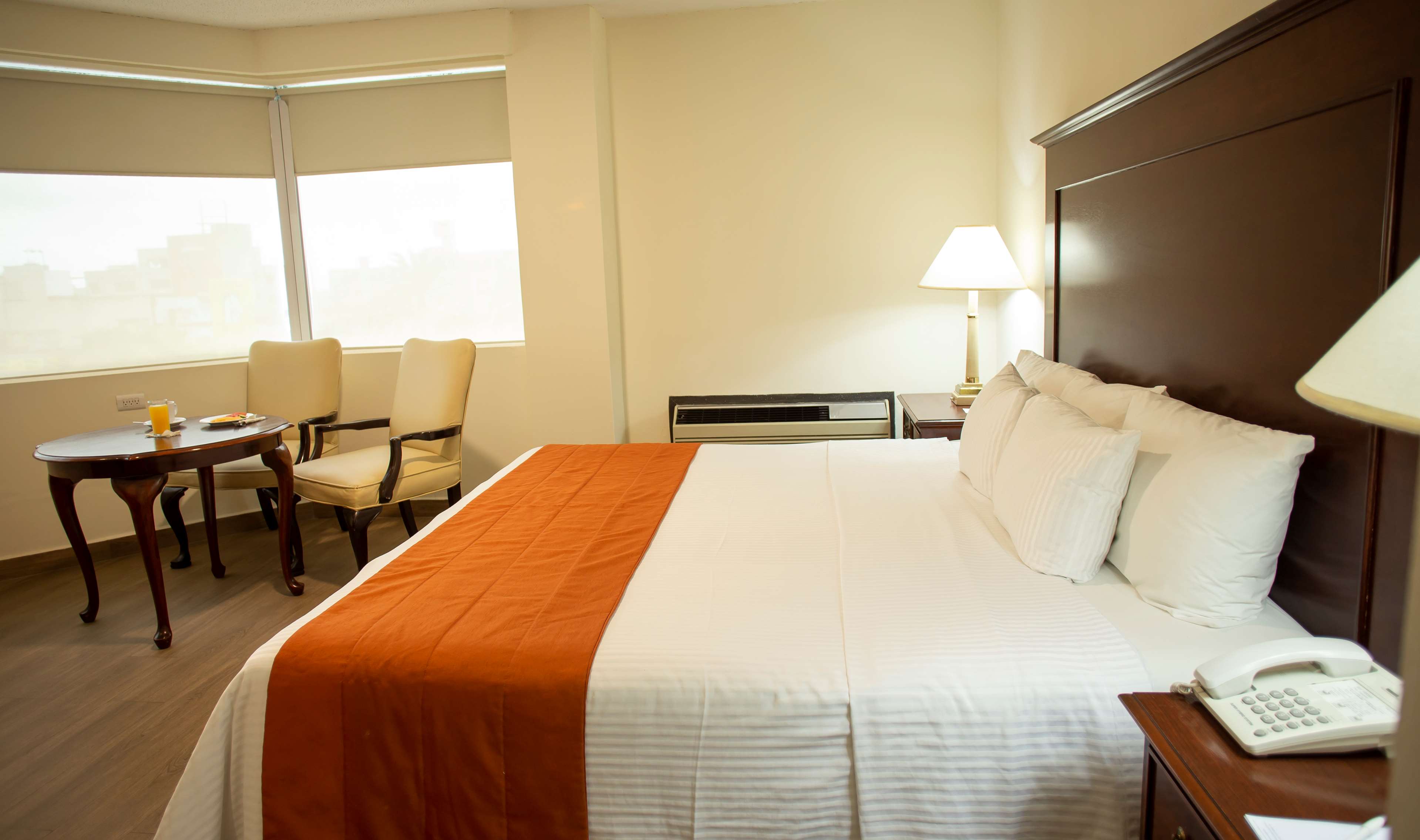 Images Best Western Plaza Monterrey