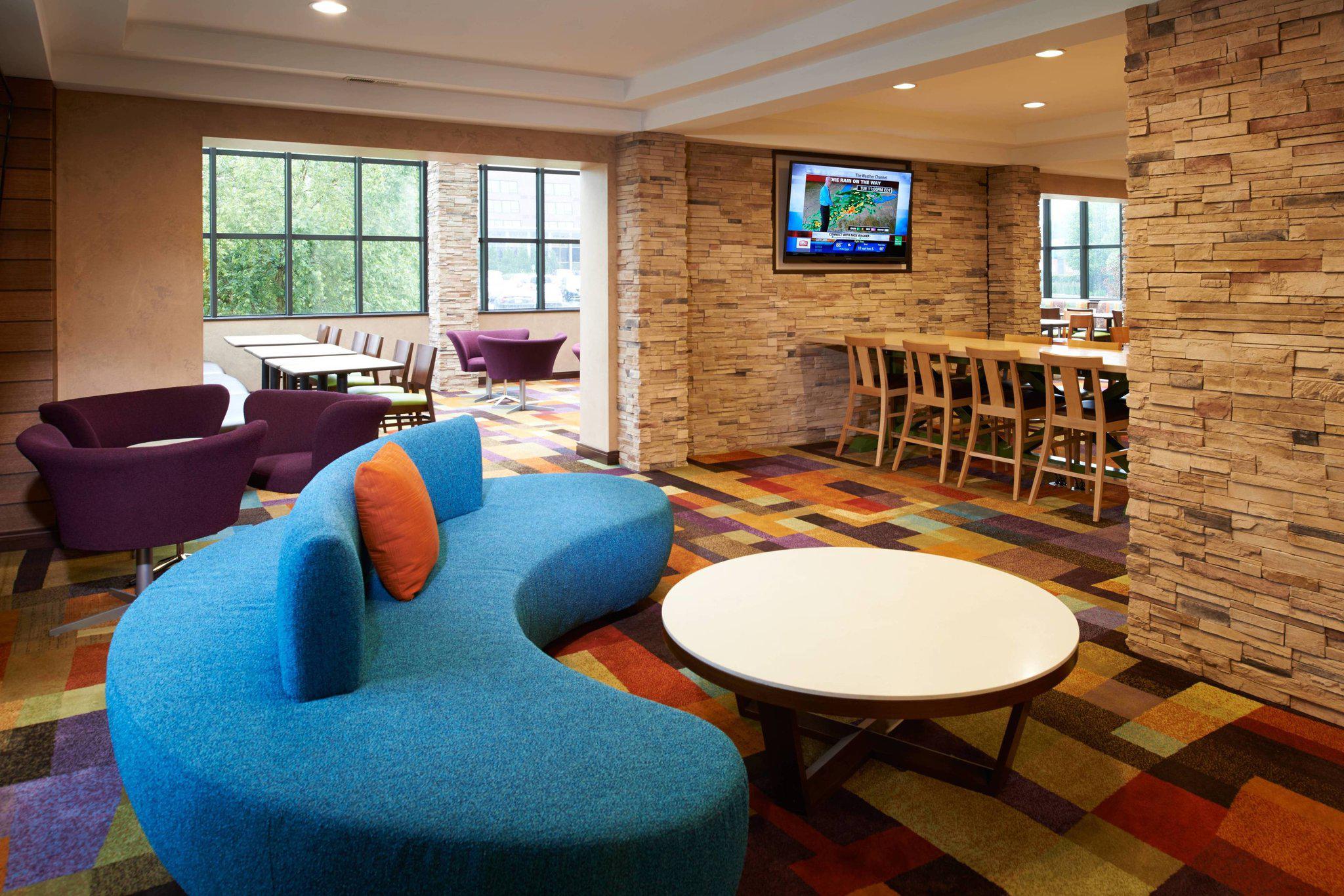 Fairfield Inn & Suites by Marriott Indianapolis East Photo