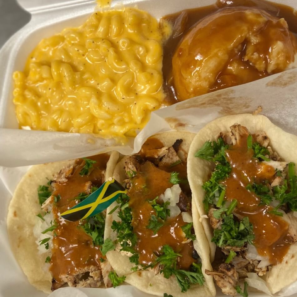 Chicken Taco (3 Pieces) Dinner
