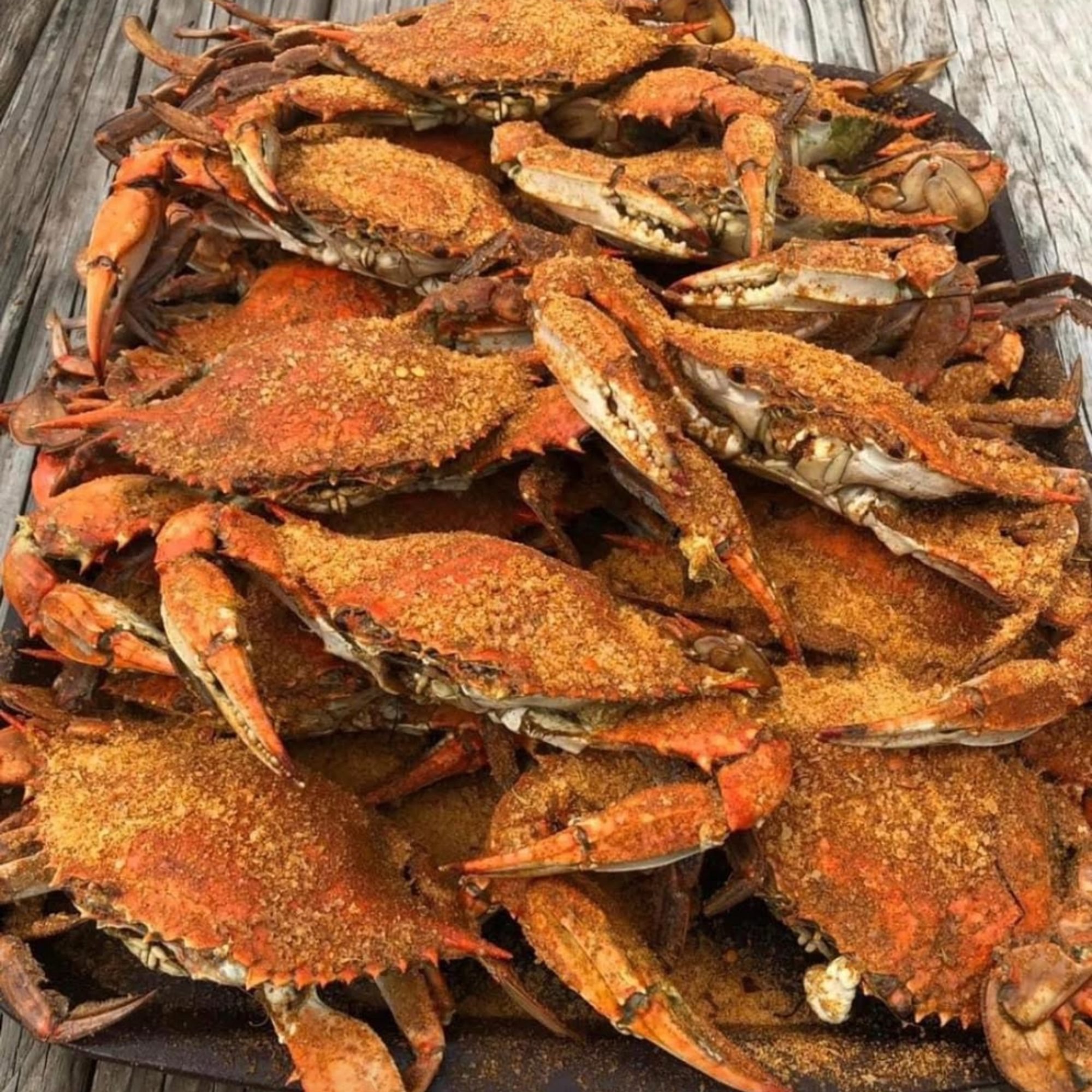 Fresh Blue Crabs - #1’s (Large) Males ~ Dozen
