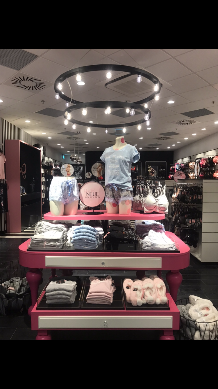 Bilder Hunkemöller