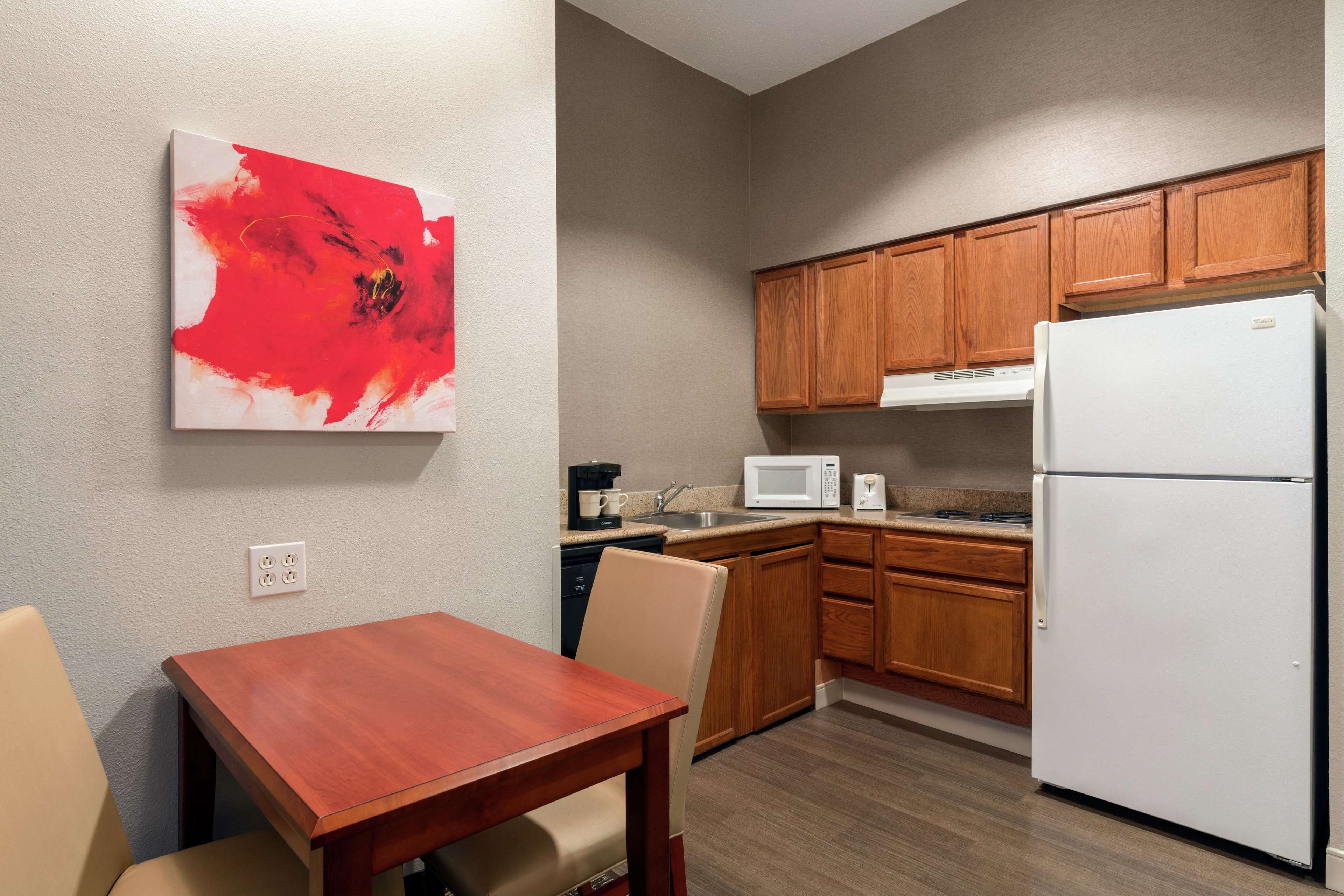 Homewood Suites by Hilton Providence-Warwick Photo