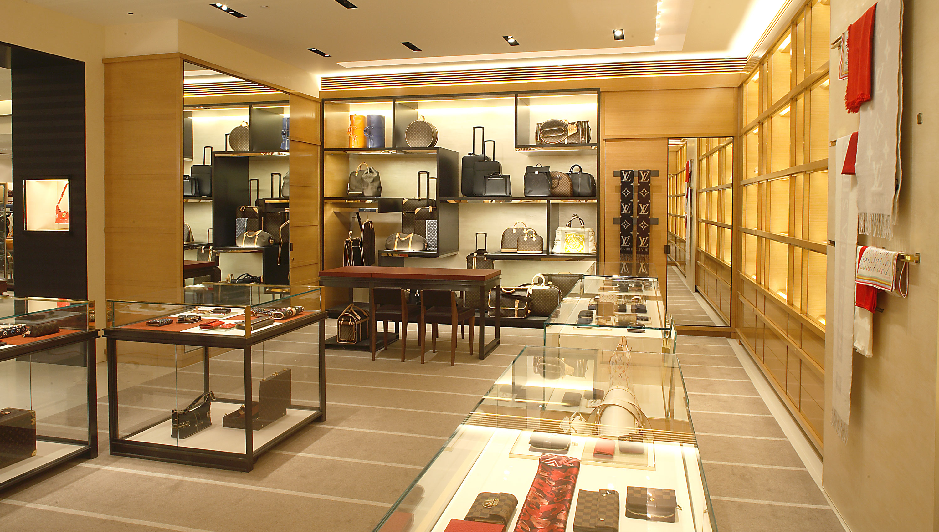 Louis Vuitton Bloomingdale's Costa Mesa Store, United States