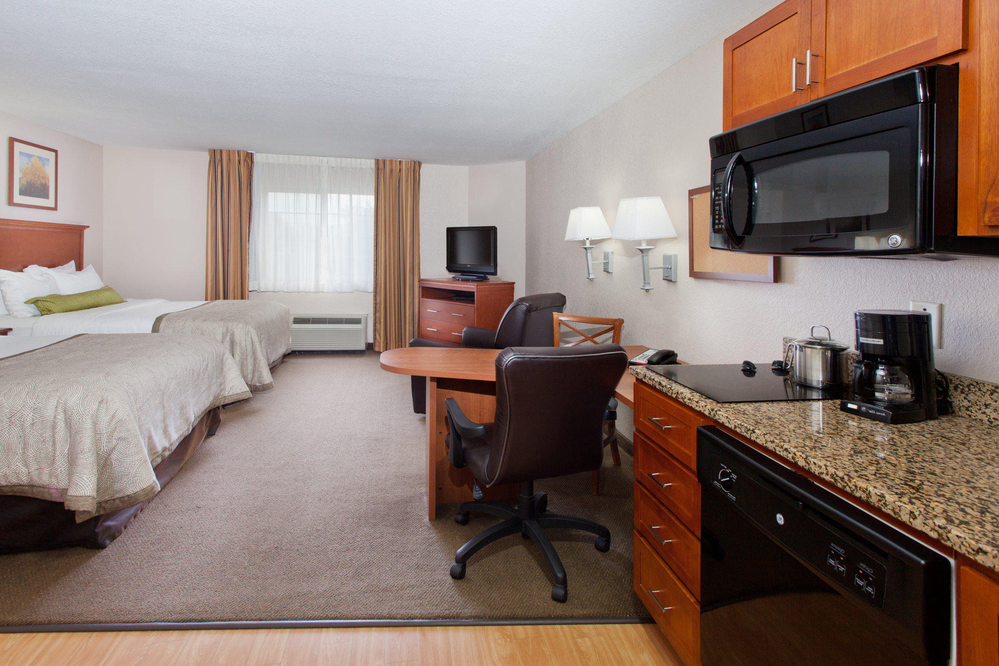 Candlewood Suites Lexington Photo