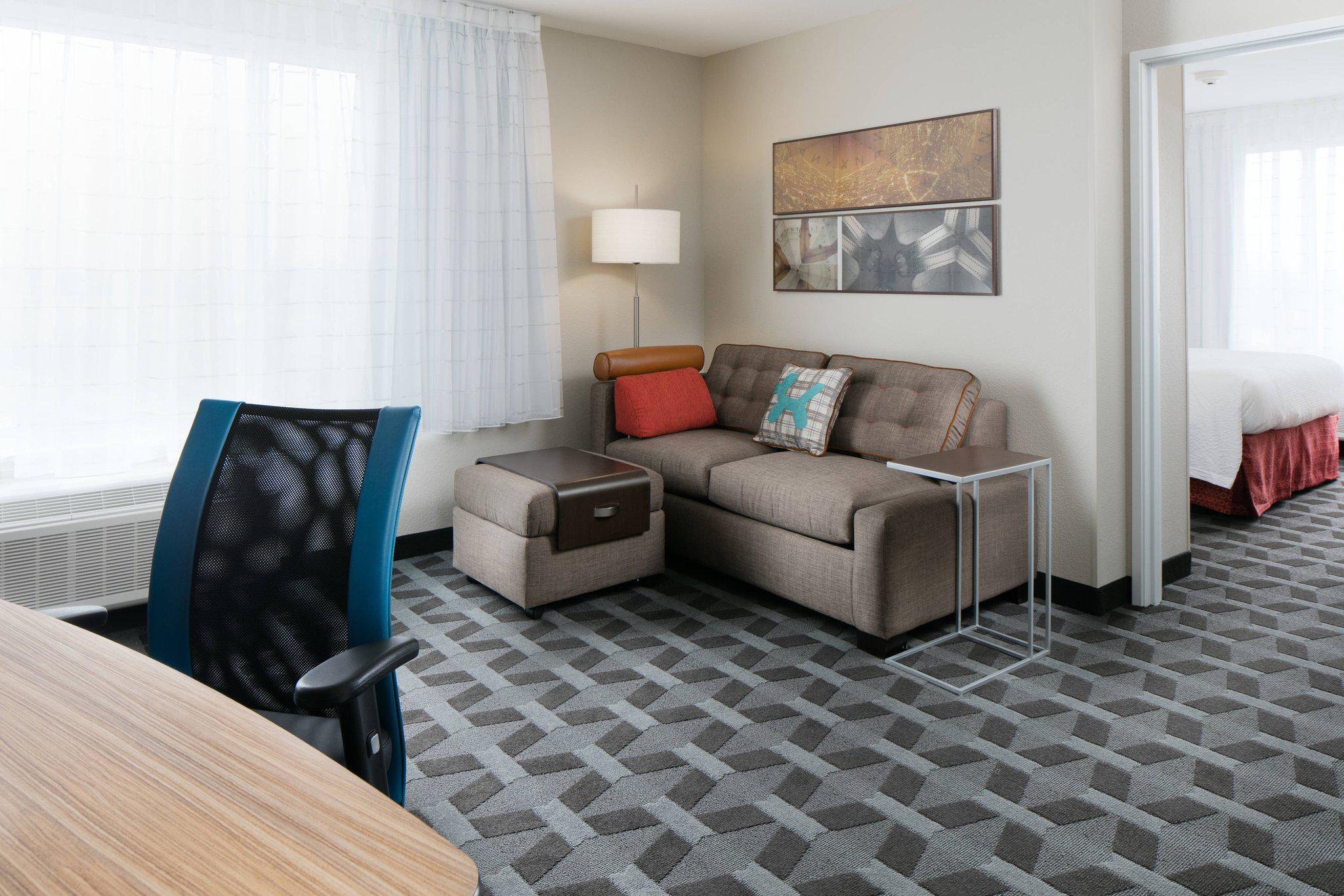 TownePlace Suites by Marriott Kansas City Airport Photo