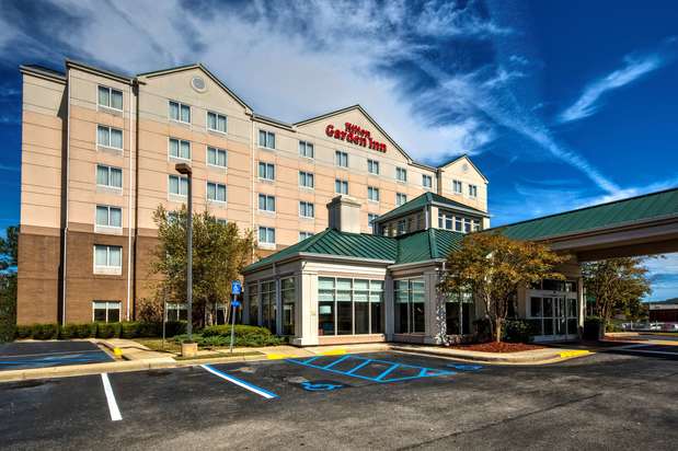 Images Hilton Garden Inn Birmingham/Lakeshore Drive