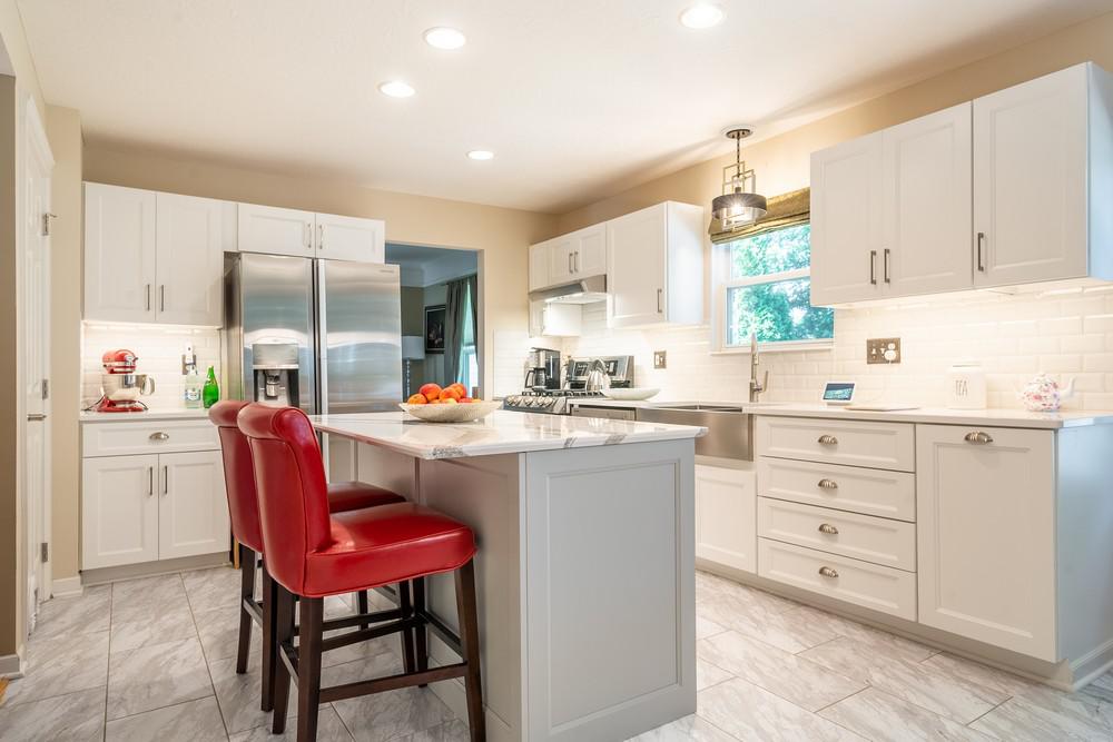 Kitchen Cabinet Reface & New Cambria Counters New Albany Ohio