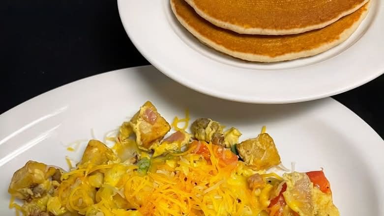 Santiago Scramble Plate with 2 Pancakes