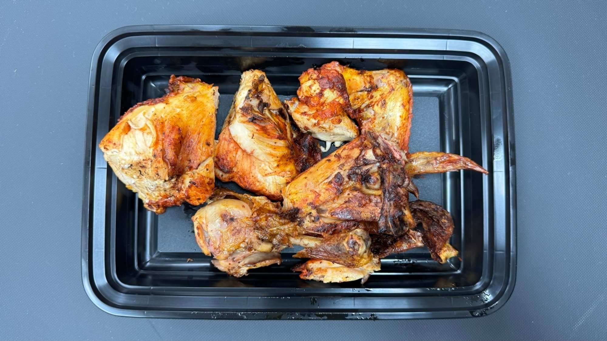 1/2 Pollo al carbon salsa & tortillas