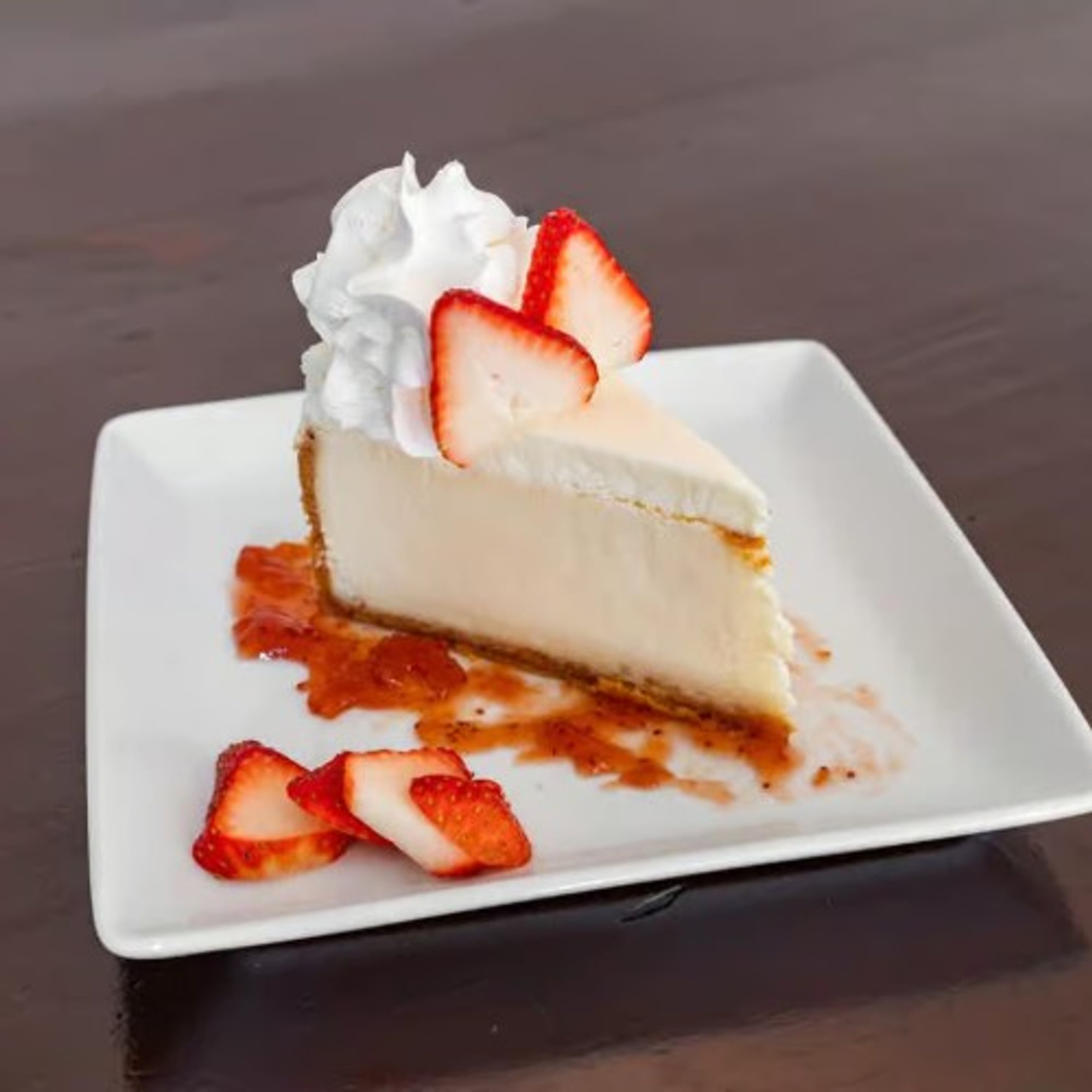 New York Cheesecake with Fresh Strawberry