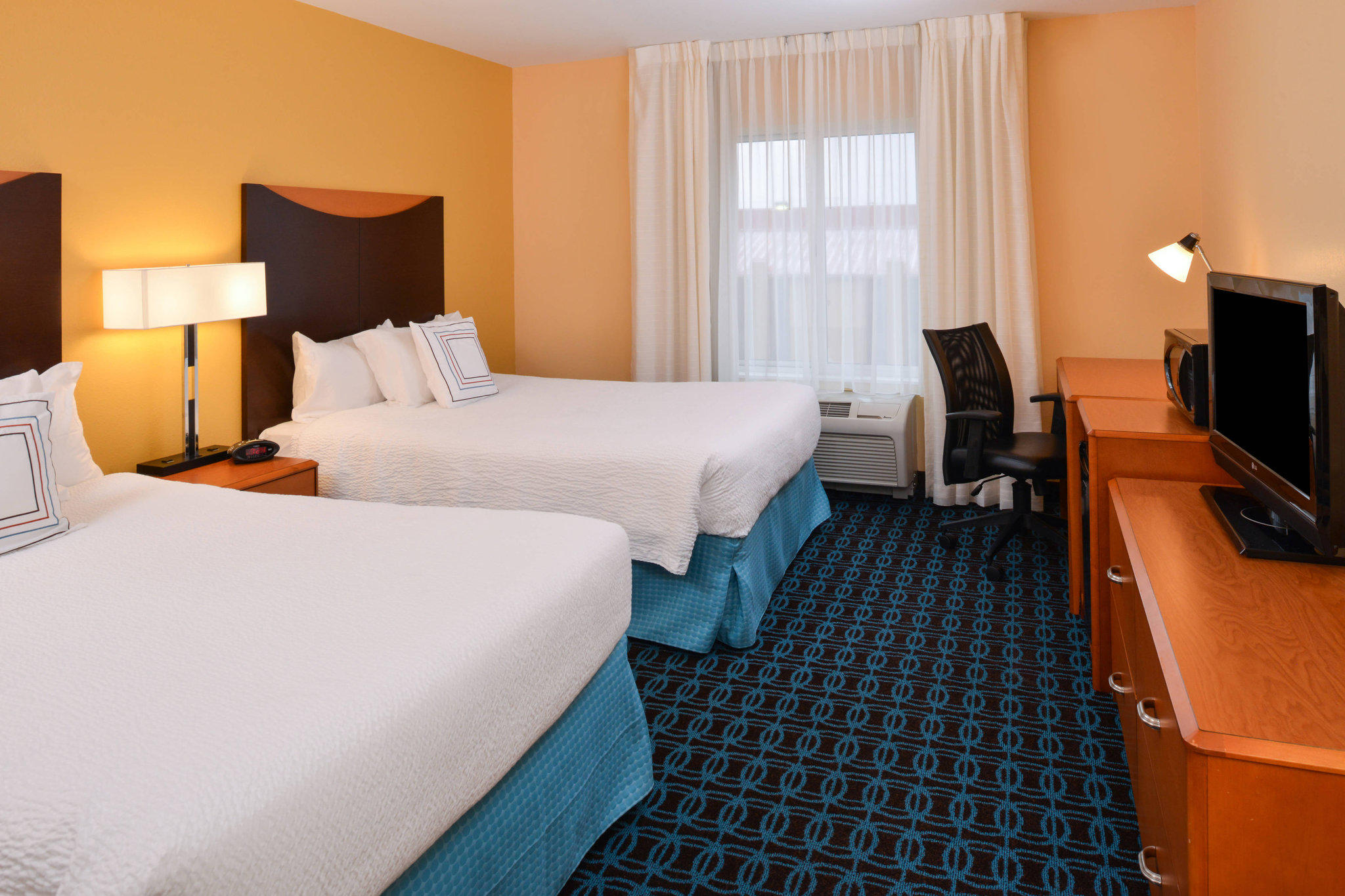 Fairfield Inn & Suites by Marriott Fort Wayne Photo
