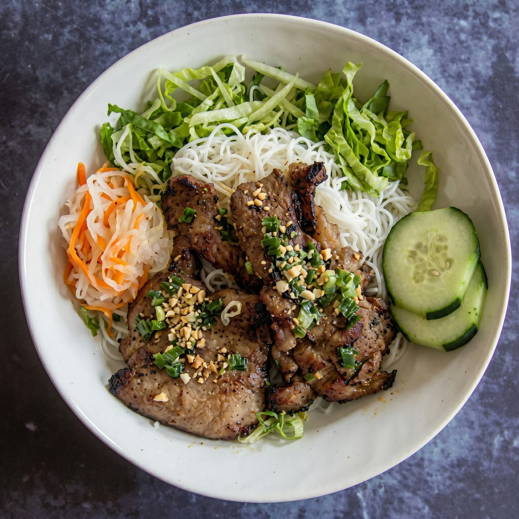 V1. Lemongrass Boneless Chicken Vermicelli
