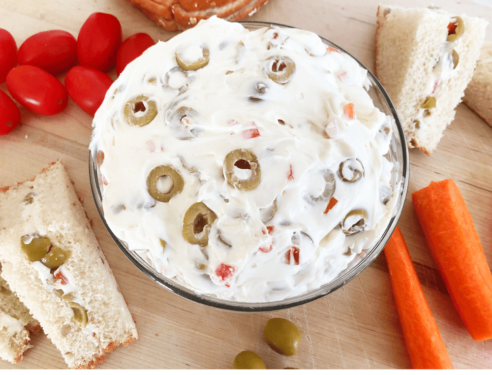 Olive Cream Cheese (Bagel)