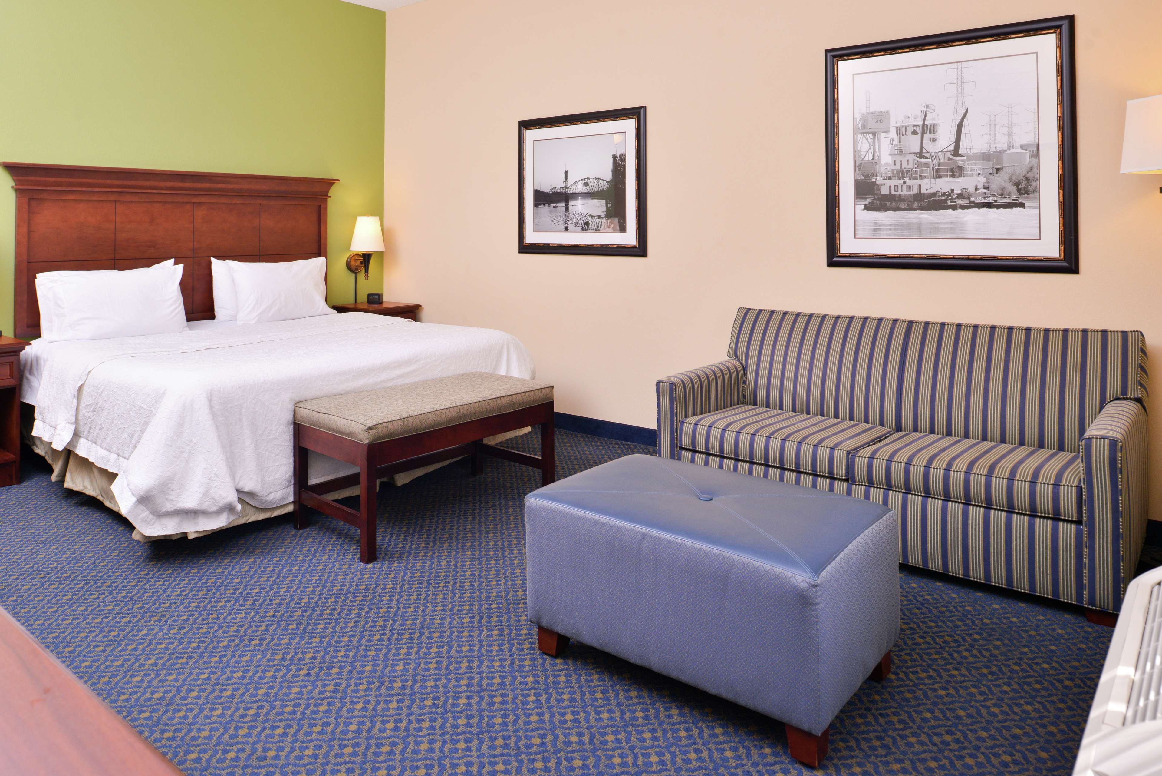 Hampton Inn Jackson Photo