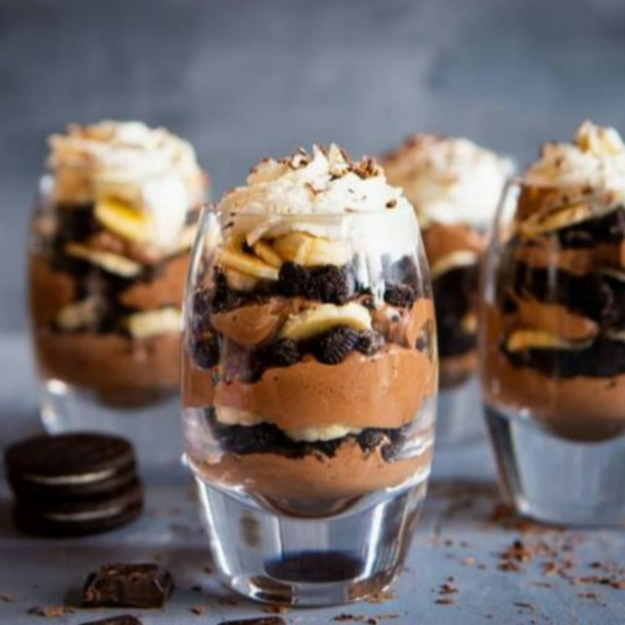 Dubai Chocolate Strawberry Banana Pudding