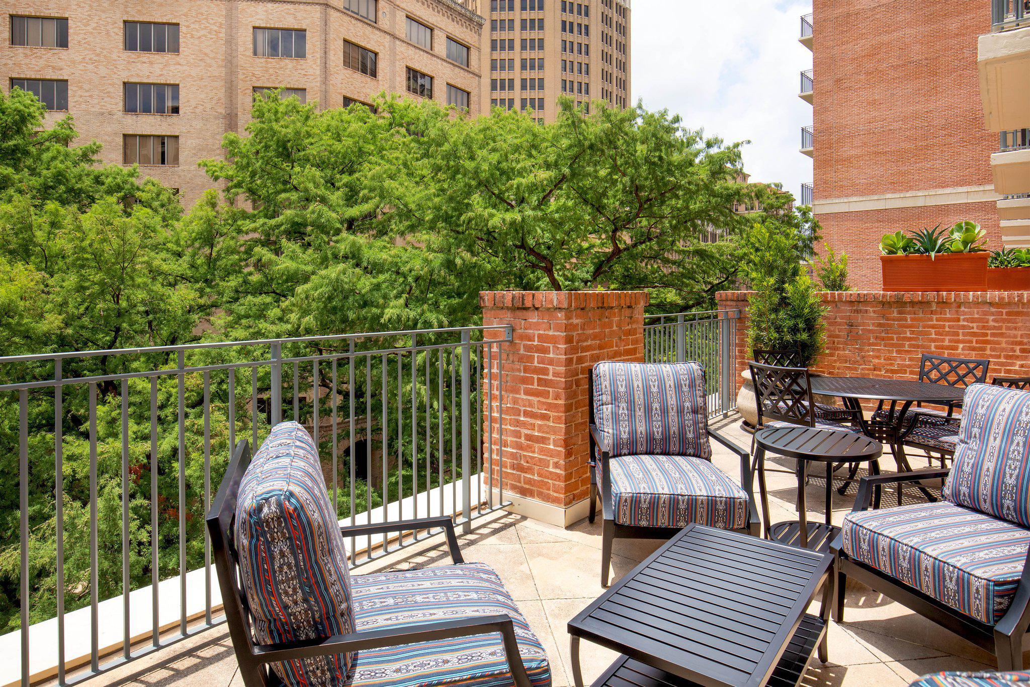 The Westin Riverwalk, San Antonio Photo