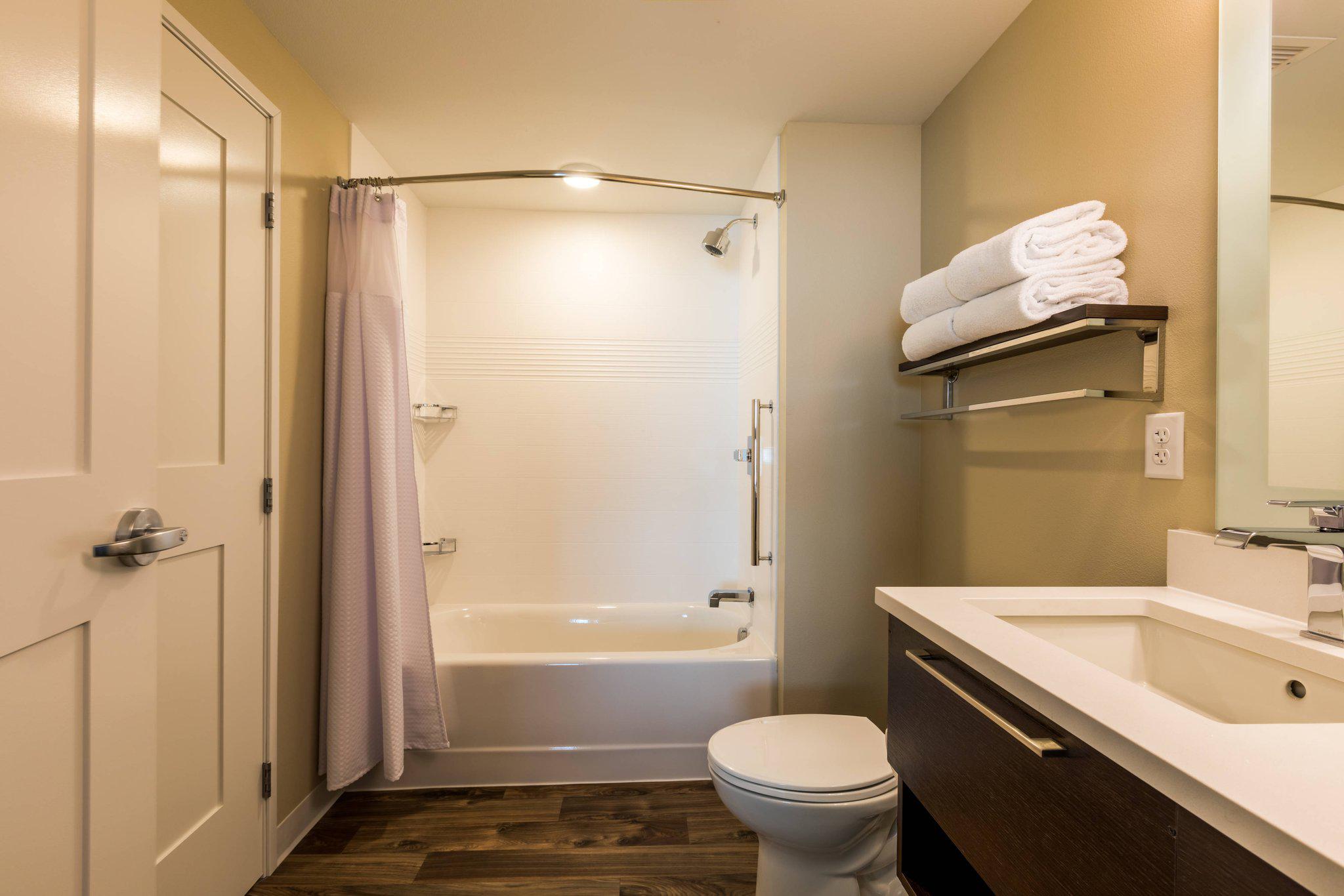TownePlace Suites by Marriott Portland Beaverton Photo