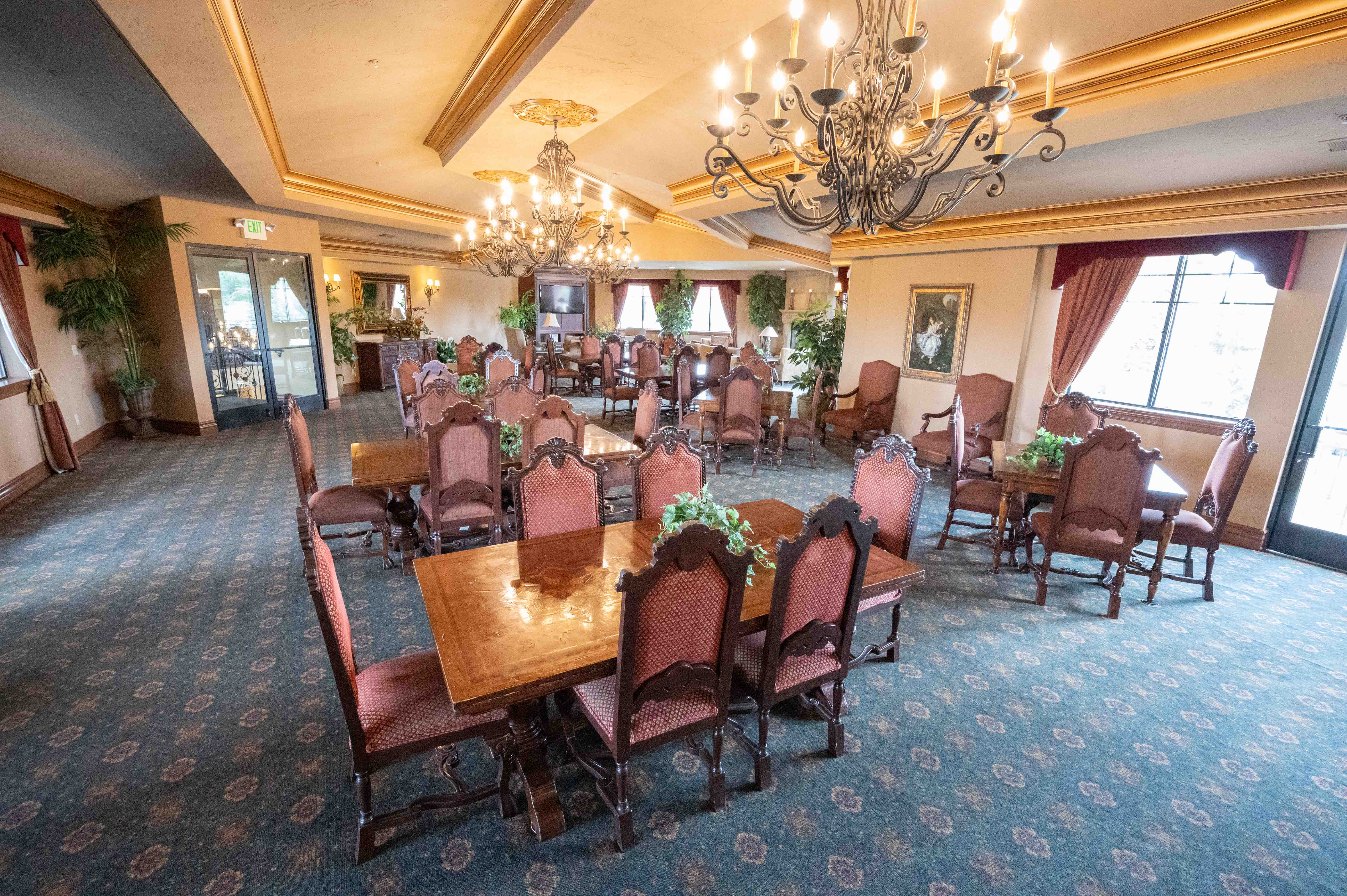 Dominion Courtyard Villas Image