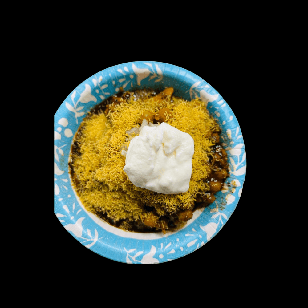 Chaat (Samosa/ Aloo Tikki/ Papdi)
