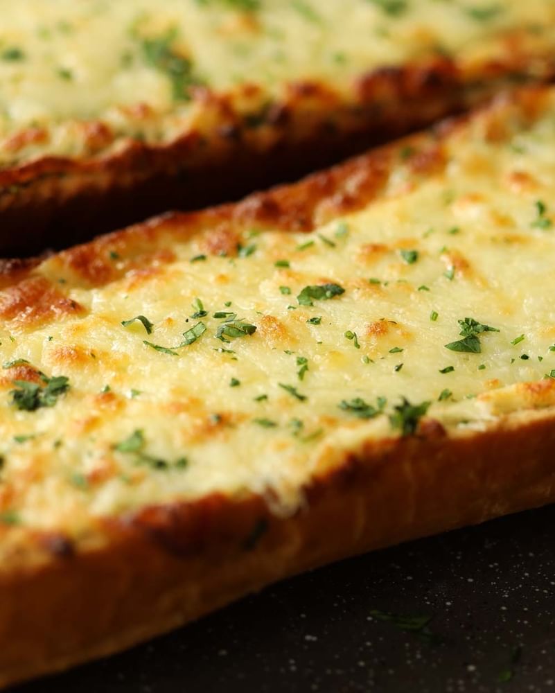 8" Garlic Bread with Cheese