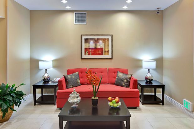 Images Holiday Inn Express & Suites Banning