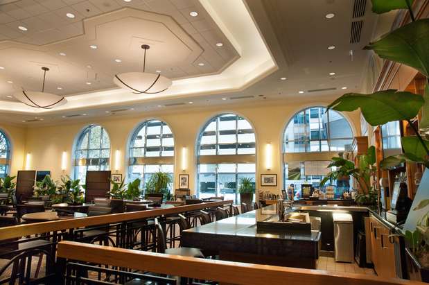 Images Hilton Indianapolis Hotel & Suites