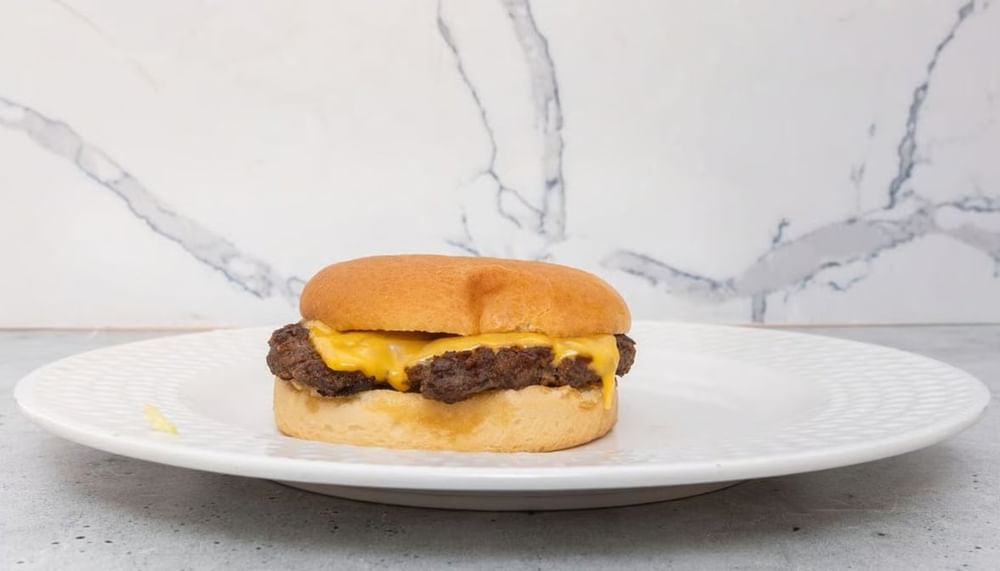 JR/SR Cheeseburger