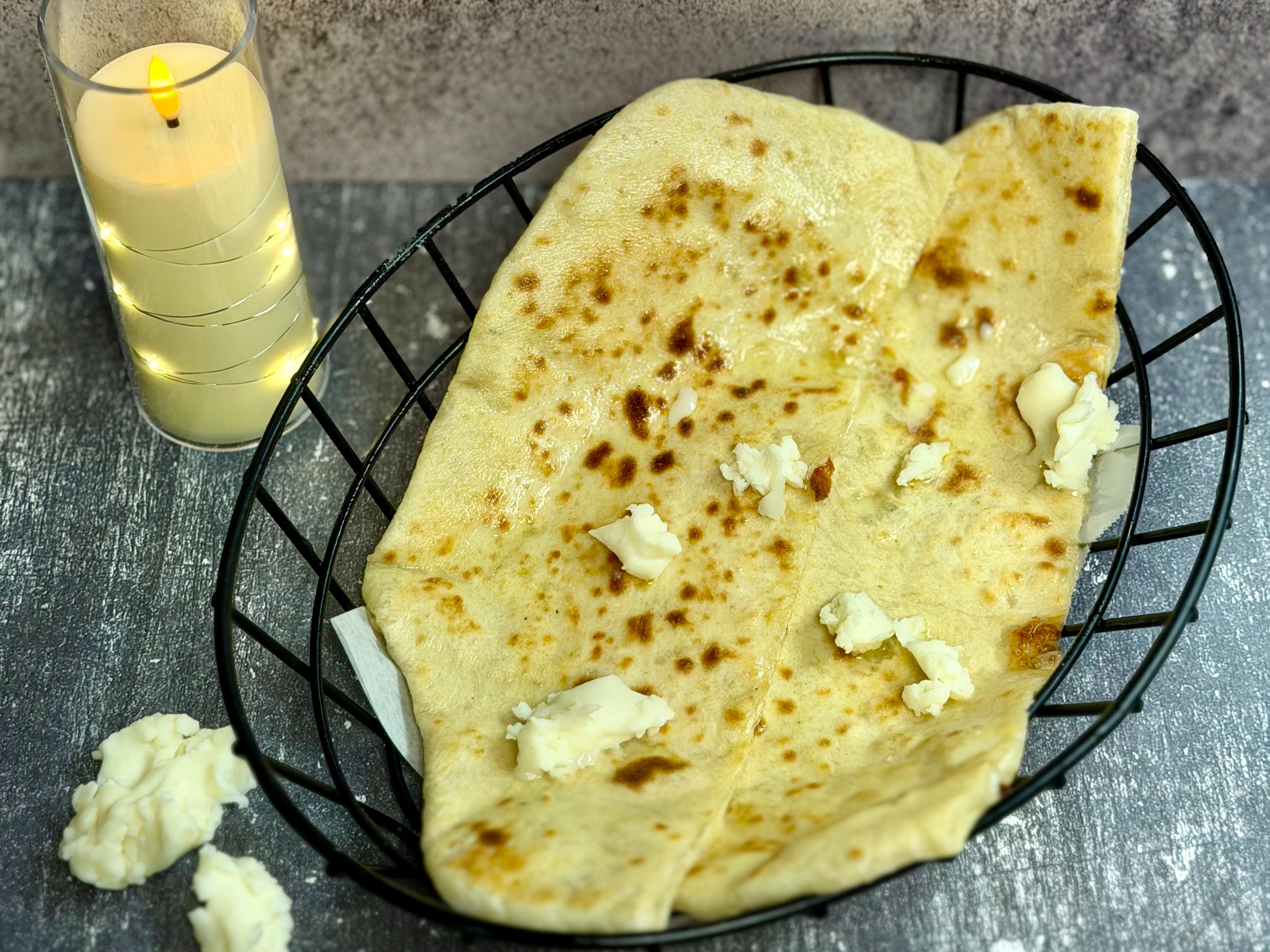 Cheese Naan