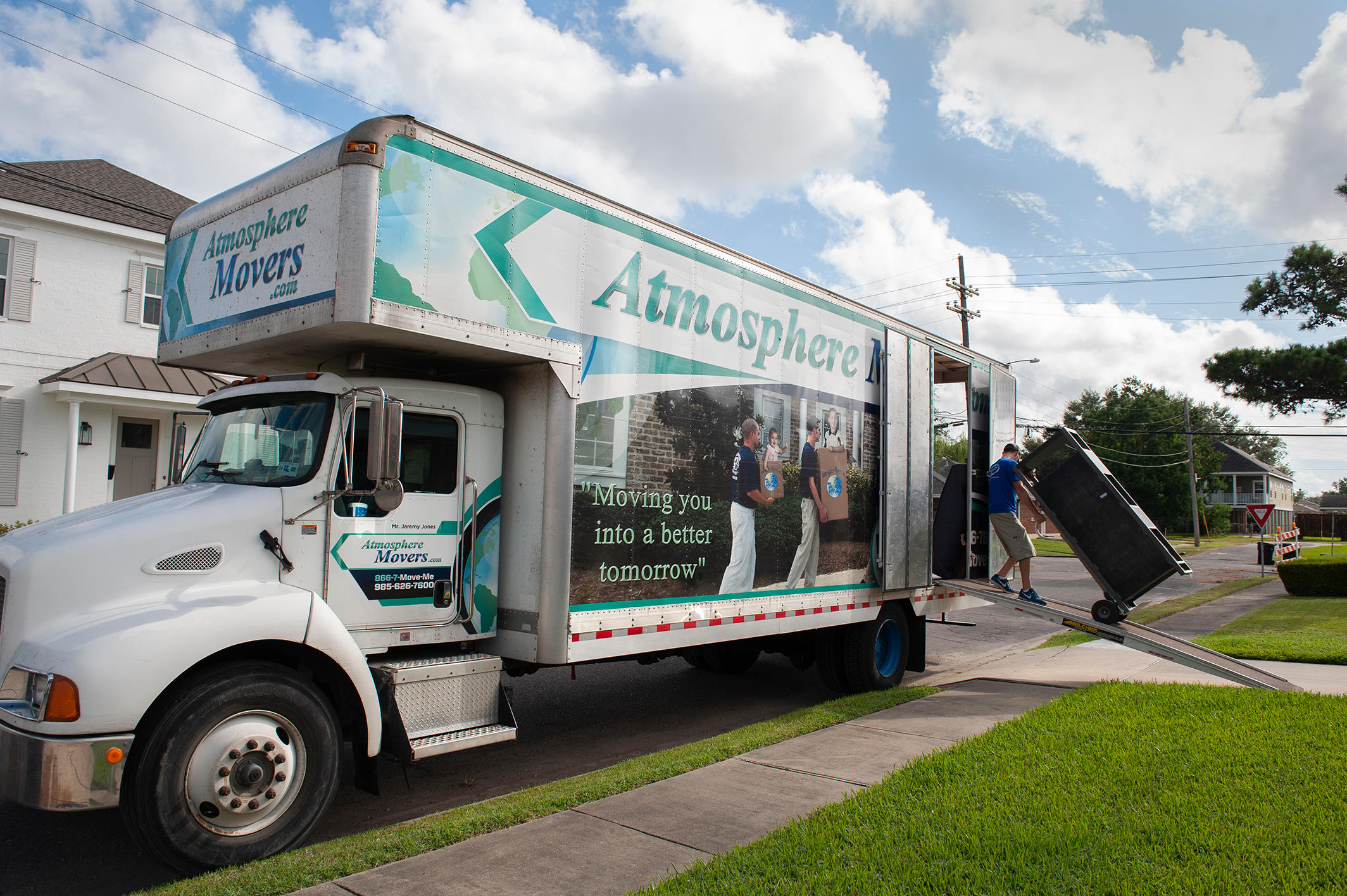 Atmosphere Movers Photo