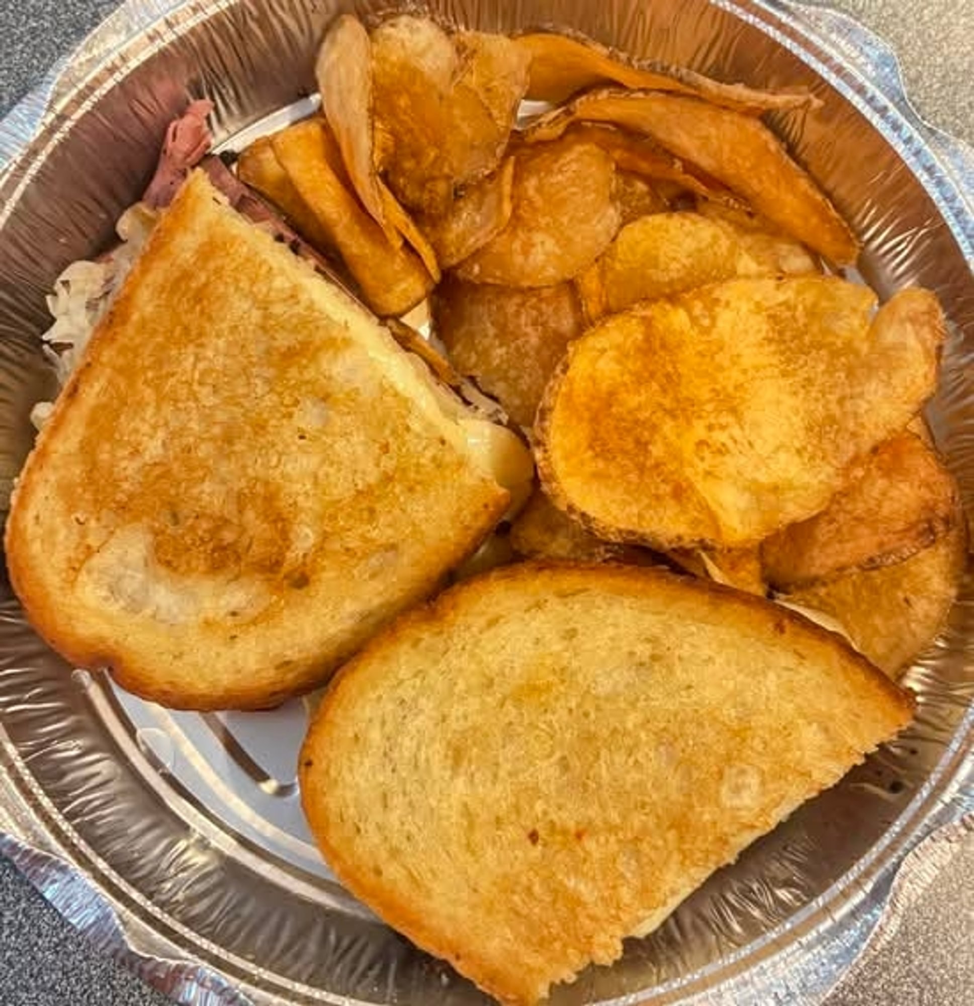 Classic Diner Reuben