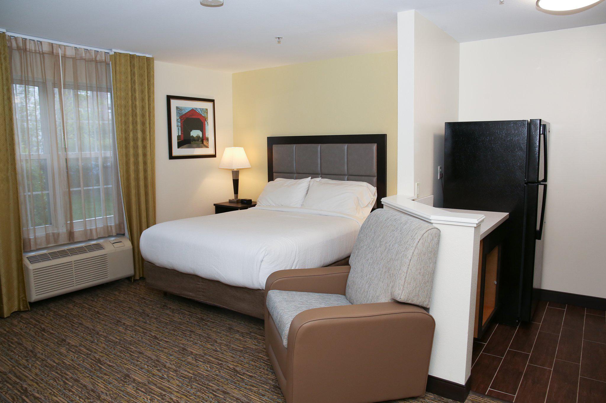 Candlewood Suites Portland - Scarborough Photo