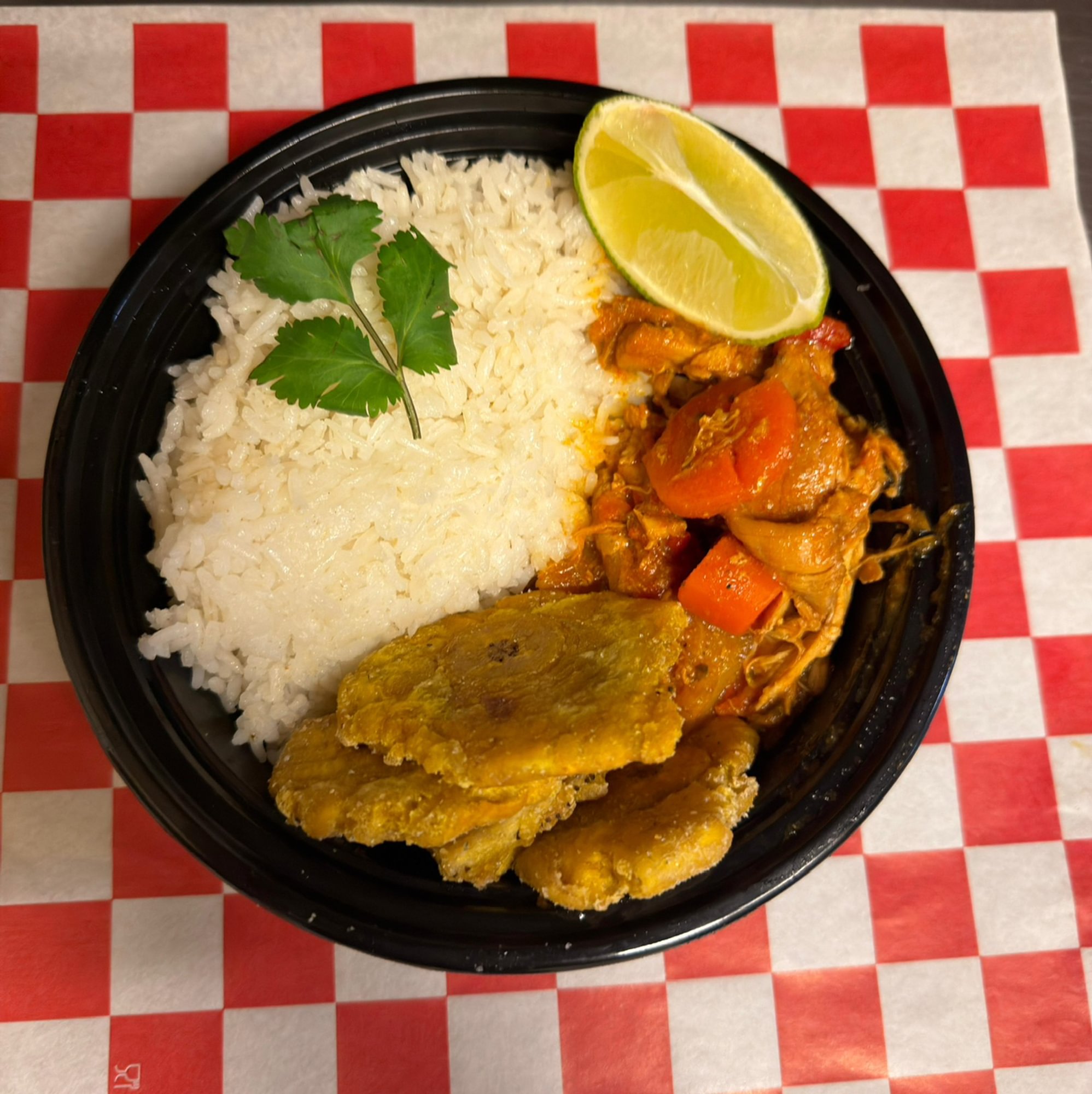 Fiesta Bowl Fricase de Pollo - Stewed Chicken
