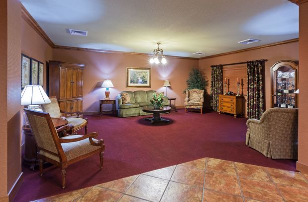 Images Candlewood Suites St. Robert