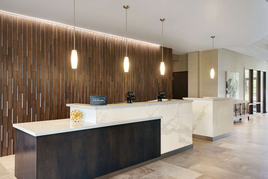 DoubleTree by Hilton St. Paul East Image