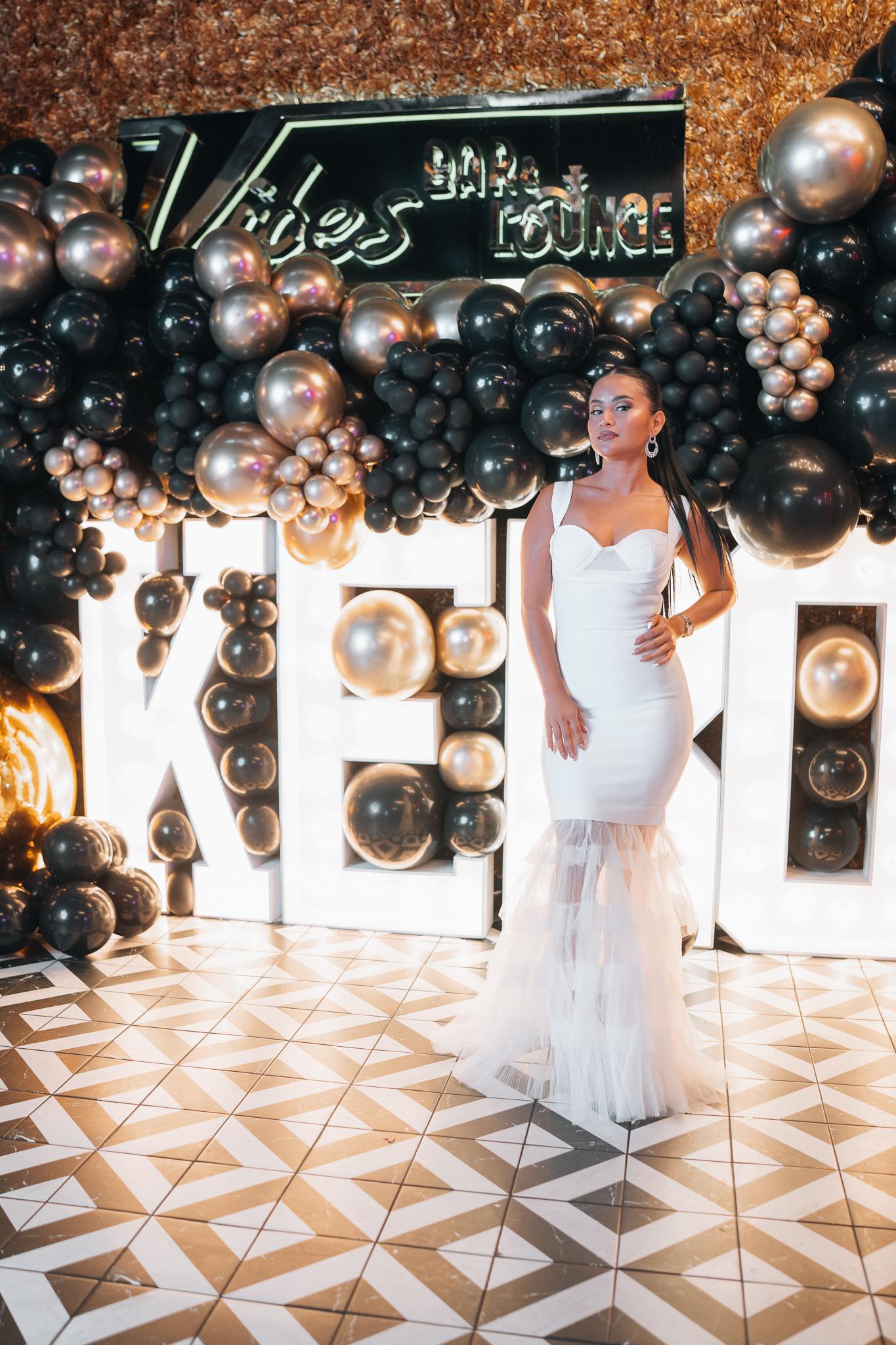 Vibes Bar & Lounge Image