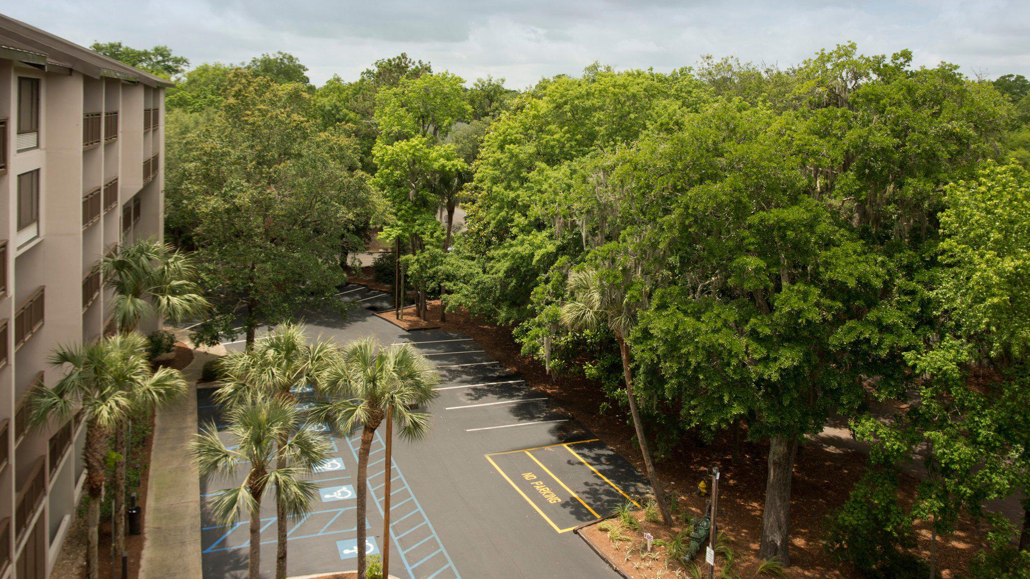 Holiday Inn Express Hilton Head Island Photo