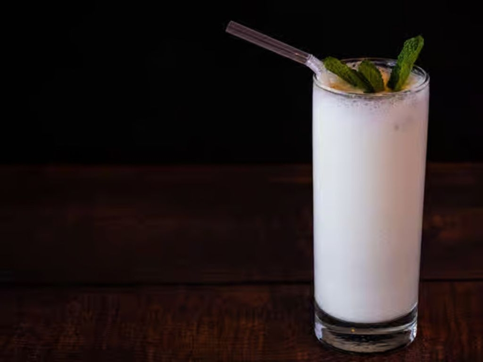 SWEET LASSI