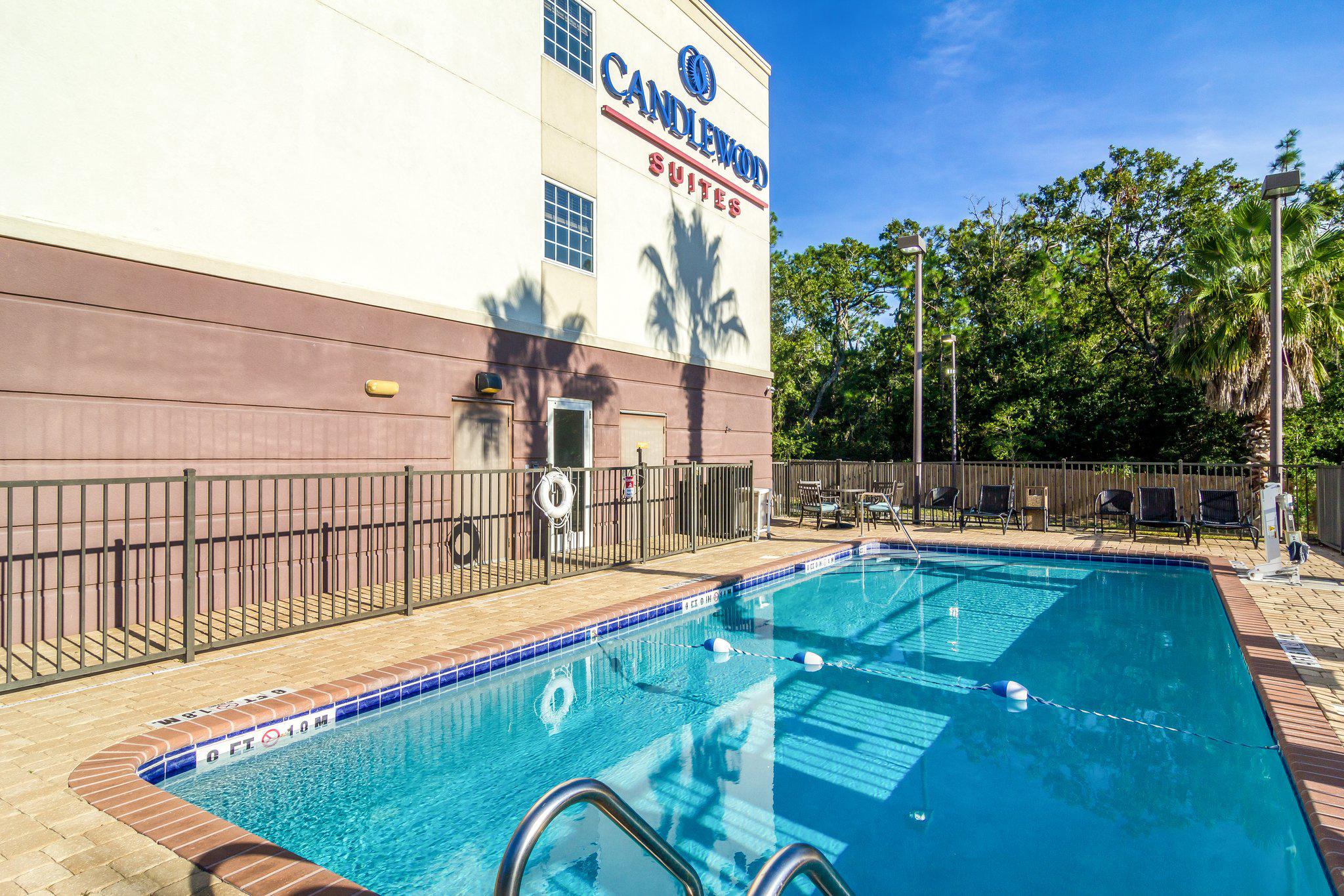 Candlewood Suites Jacksonville East Merril Road Photo