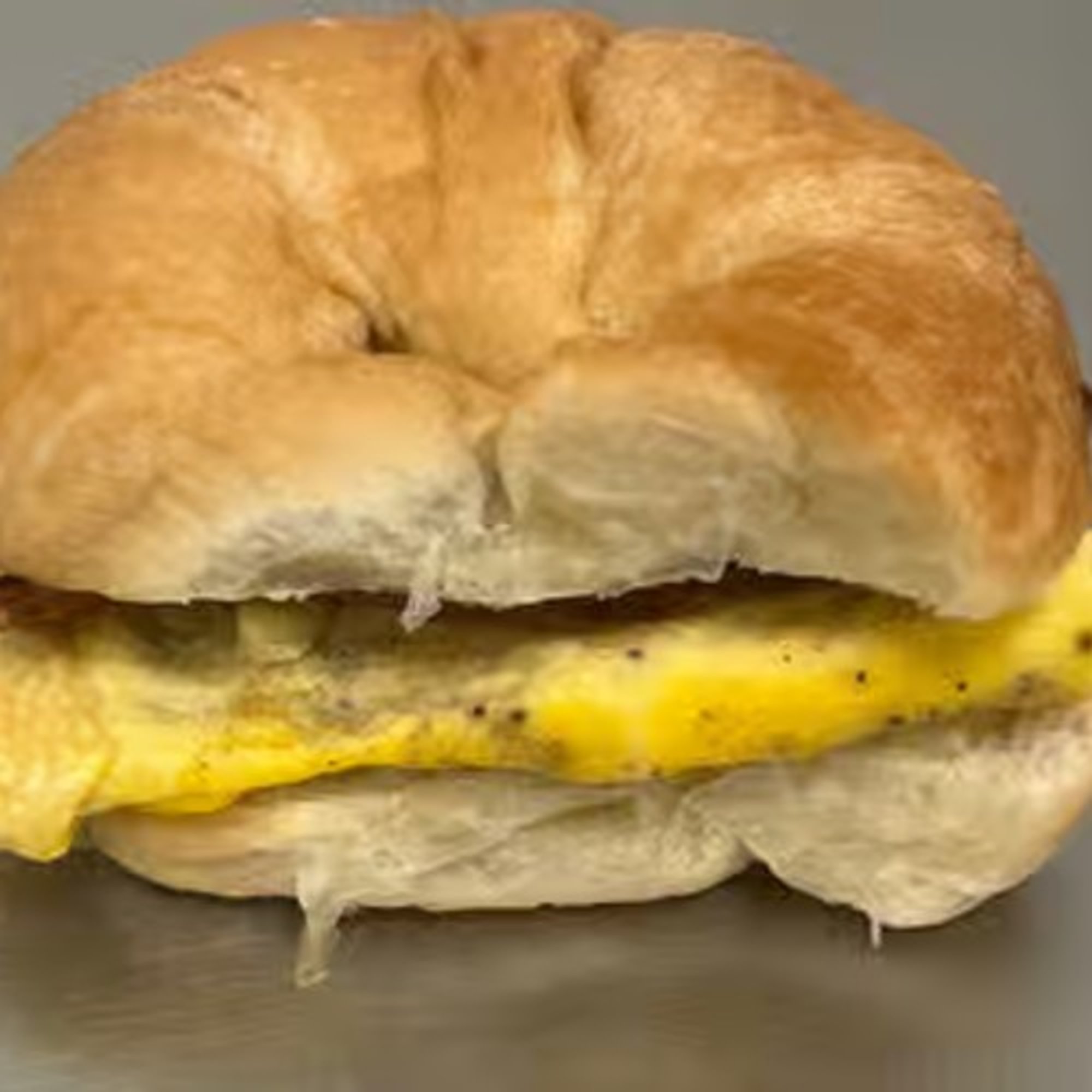 Biscuit: SW Bacon & Egg