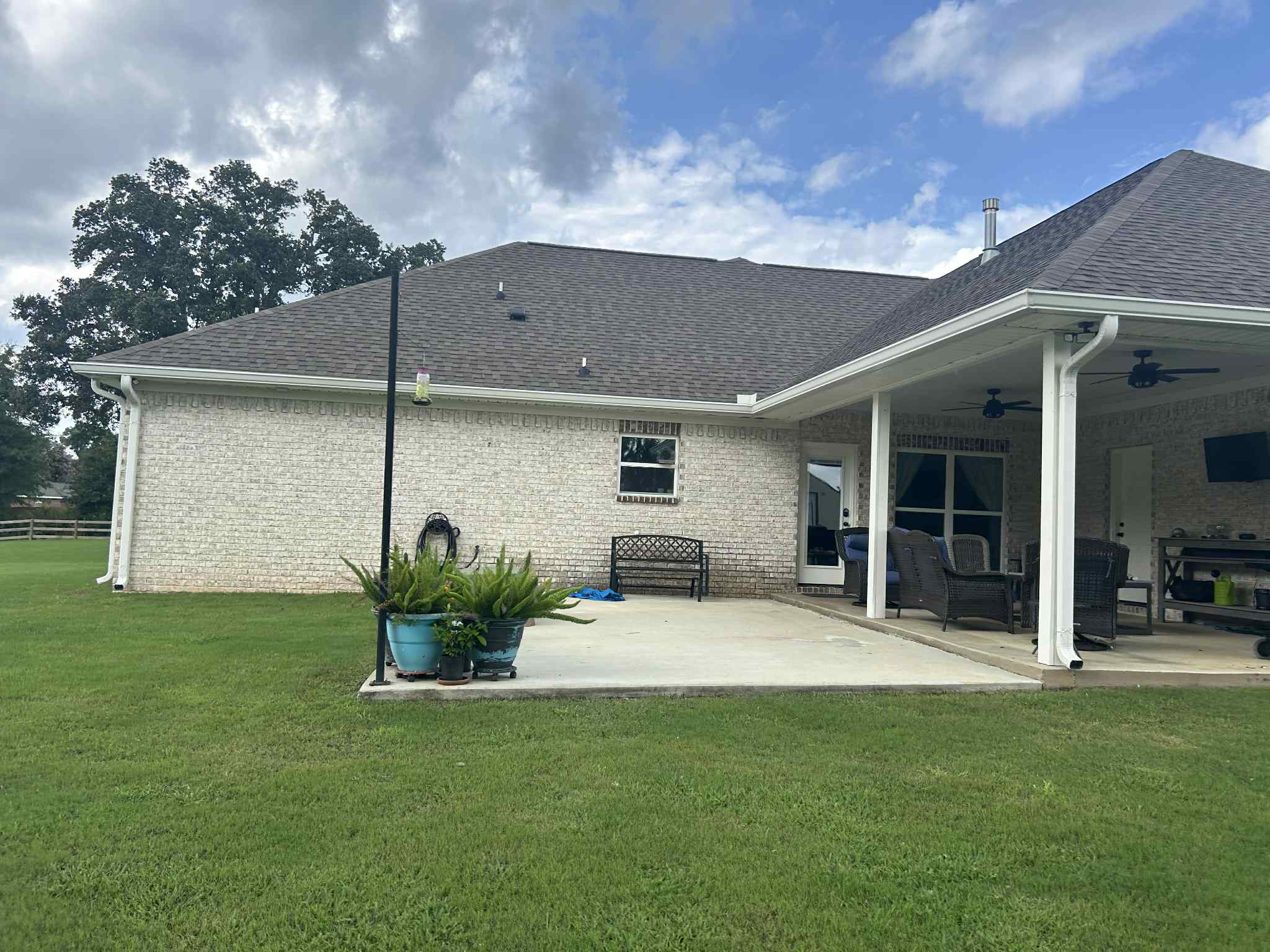 Southern Gutters LLC Image