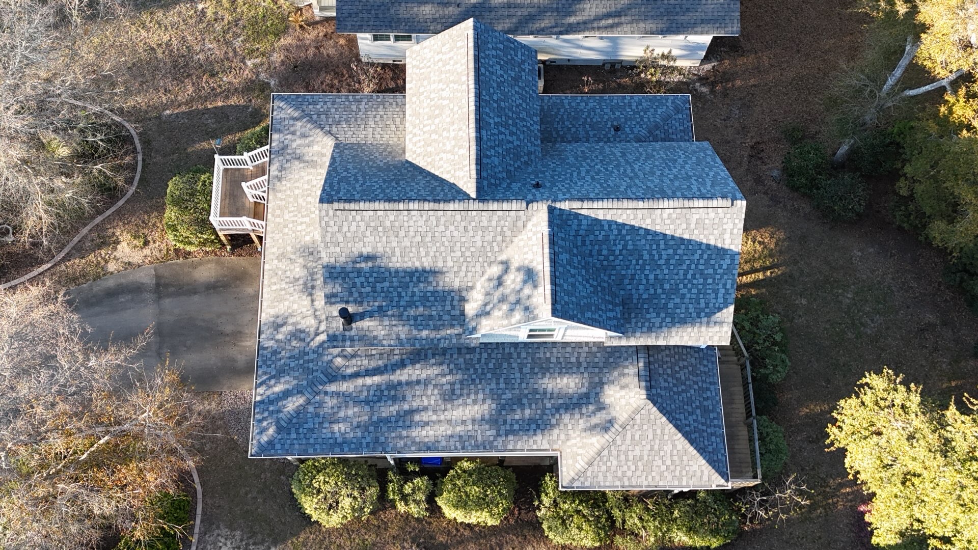 Willis Roofing Image